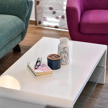 Ellu Apartment
