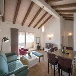 Ellu Daire Dubrovnik